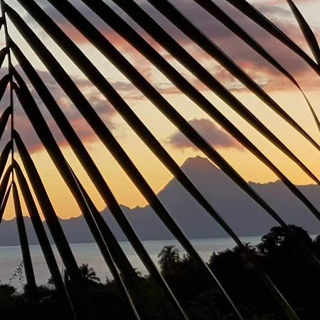 Le Tiki Rouge Villa Punaauia  Bagian luar foto