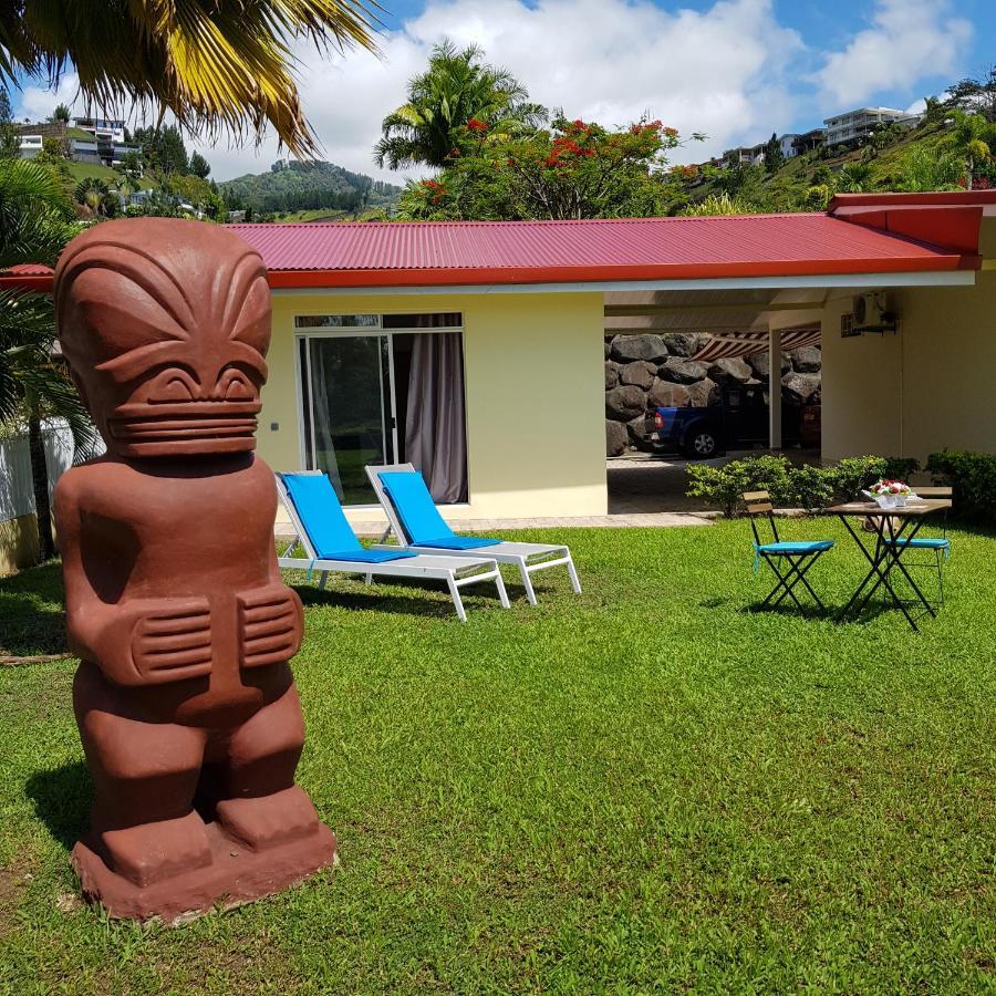 Le Tiki Rouge Villa Punaauia  Bagian luar foto